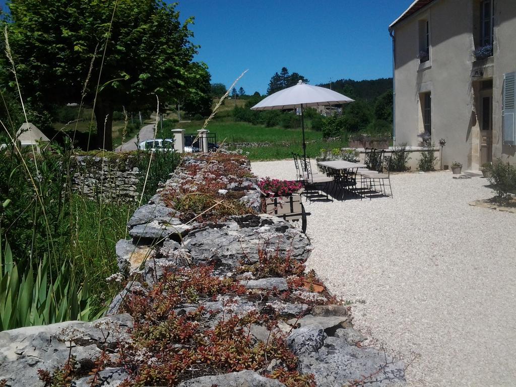 Le Repos Coquelicot Bed and Breakfast Montillot Eksteriør billede